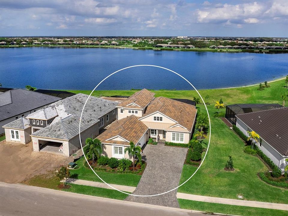 For Sale: $1,995,000 (3 beds, 3 baths, 3500 Square Feet)