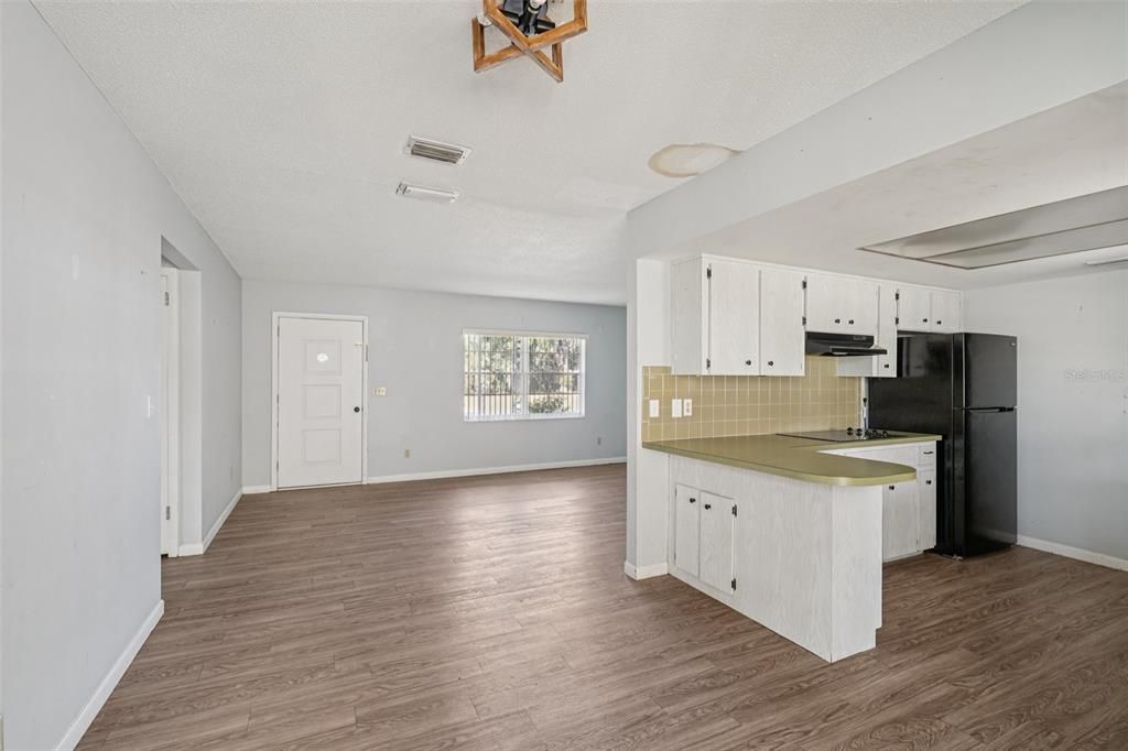 En Venta: $175,000 (2 camas, 1 baños, 982 Pies cuadrados)