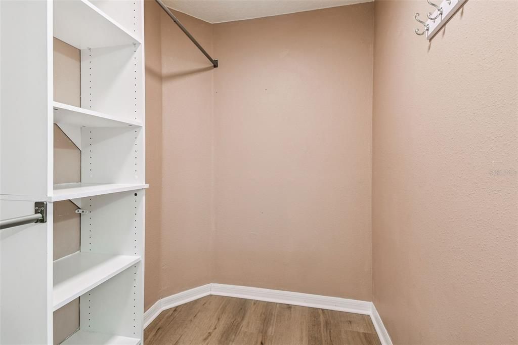 待售: $299,900 (3 贝兹, 2 浴室, 1475 平方英尺)