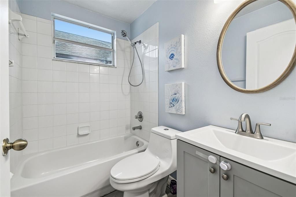 待售: $299,900 (3 贝兹, 2 浴室, 1475 平方英尺)