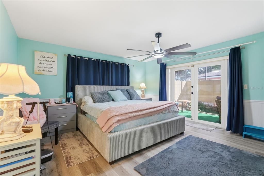 En Venta: $668,700 (4 camas, 2 baños, 1936 Pies cuadrados)