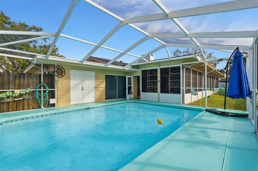 En Venta: $668,700 (4 camas, 2 baños, 1936 Pies cuadrados)