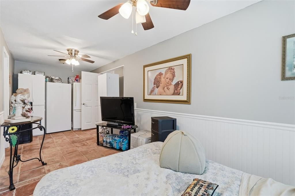 En Venta: $668,700 (4 camas, 2 baños, 1936 Pies cuadrados)