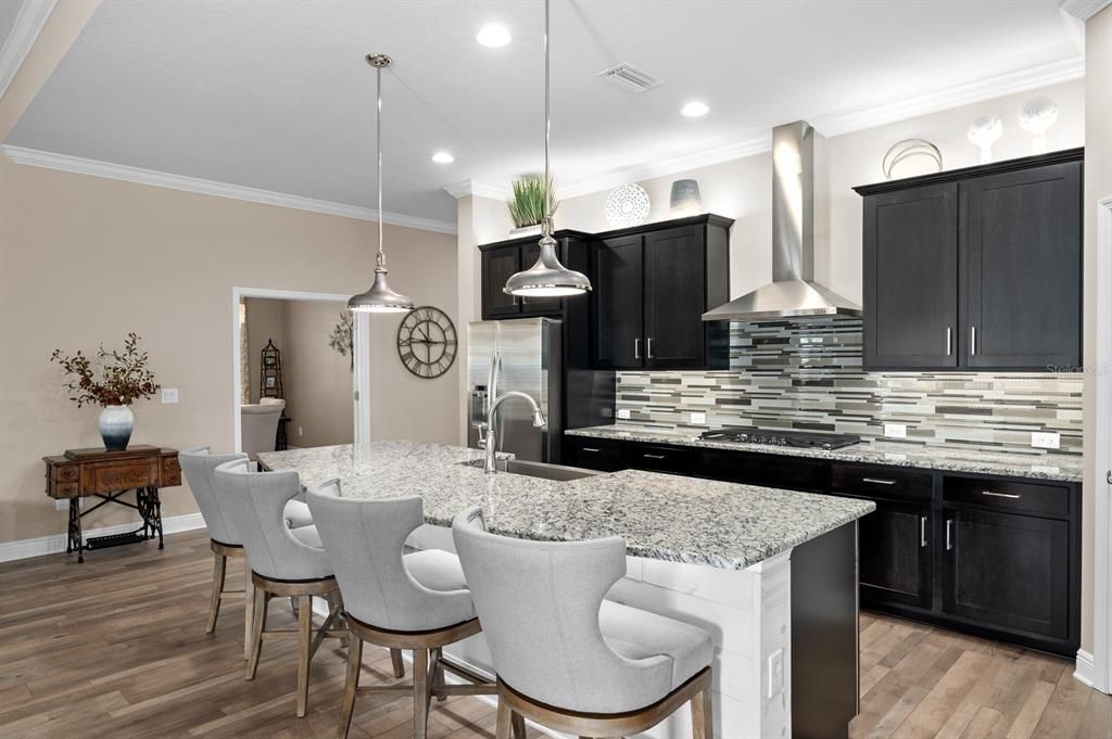 For Sale: $599,000 (4 beds, 3 baths, 2514 Square Feet)