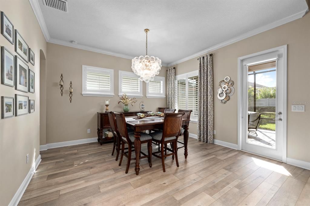 For Sale: $599,000 (4 beds, 3 baths, 2514 Square Feet)