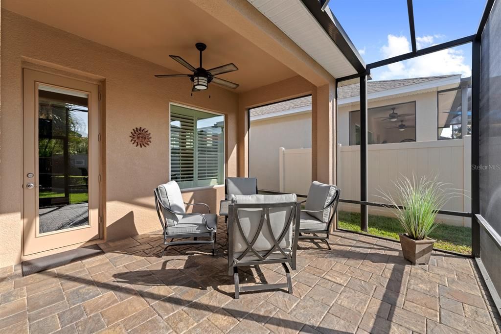 For Sale: $599,000 (4 beds, 3 baths, 2514 Square Feet)