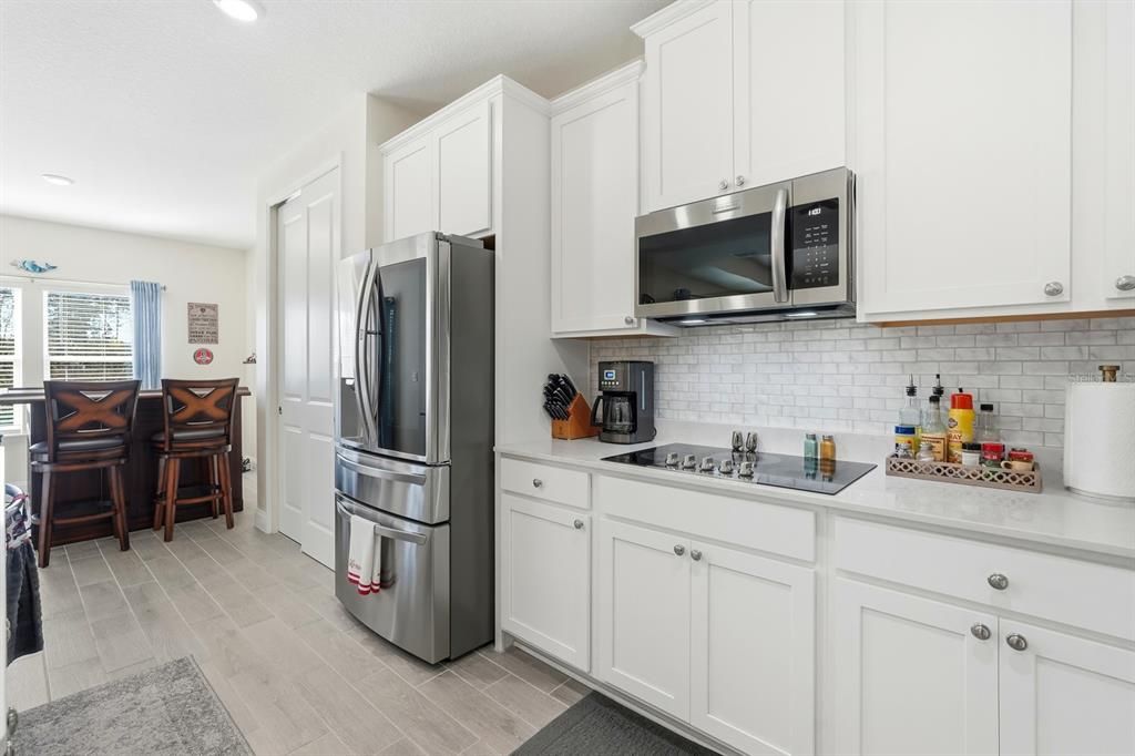 For Sale: $479,900 (4 beds, 2 baths, 2332 Square Feet)