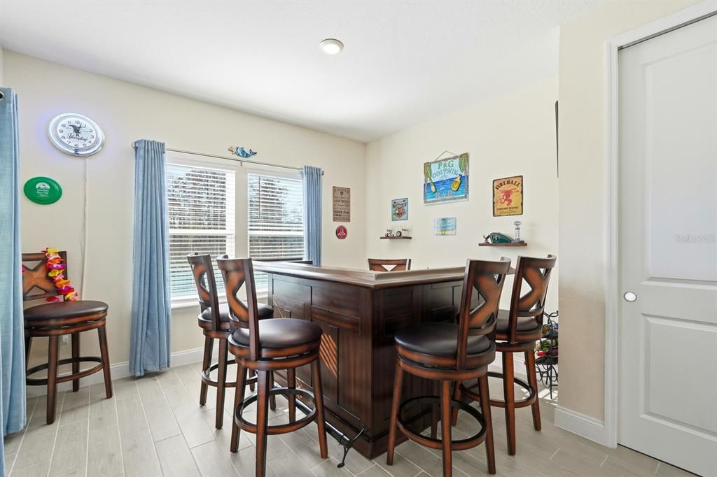 For Sale: $479,900 (4 beds, 2 baths, 2332 Square Feet)