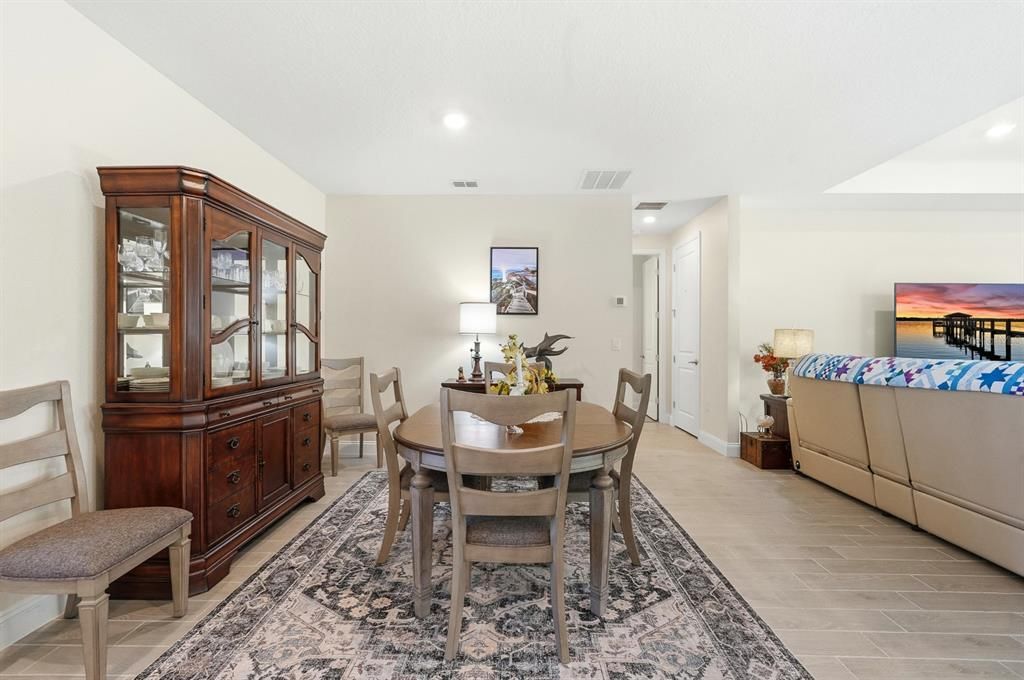 For Sale: $479,900 (4 beds, 2 baths, 2332 Square Feet)