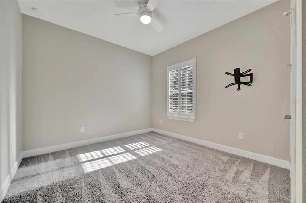 For Sale: $515,000 (3 beds, 2 baths, 1828 Square Feet)