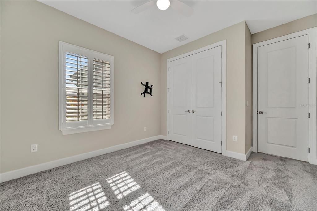 For Sale: $515,000 (3 beds, 2 baths, 1828 Square Feet)