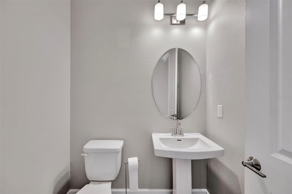 For Sale: $515,000 (3 beds, 2 baths, 1828 Square Feet)