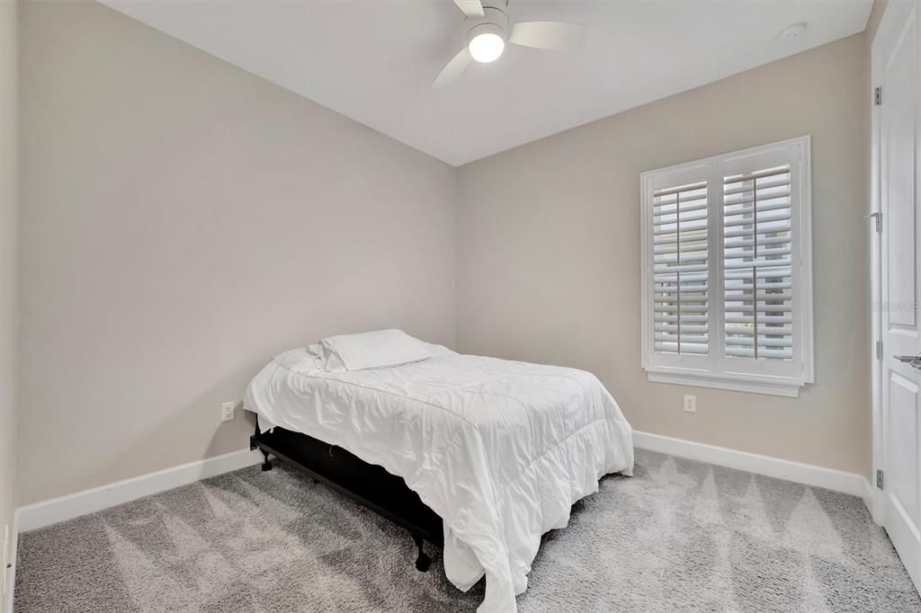 For Sale: $515,000 (3 beds, 2 baths, 1828 Square Feet)