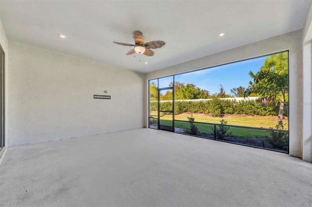 For Sale: $515,000 (3 beds, 2 baths, 1828 Square Feet)