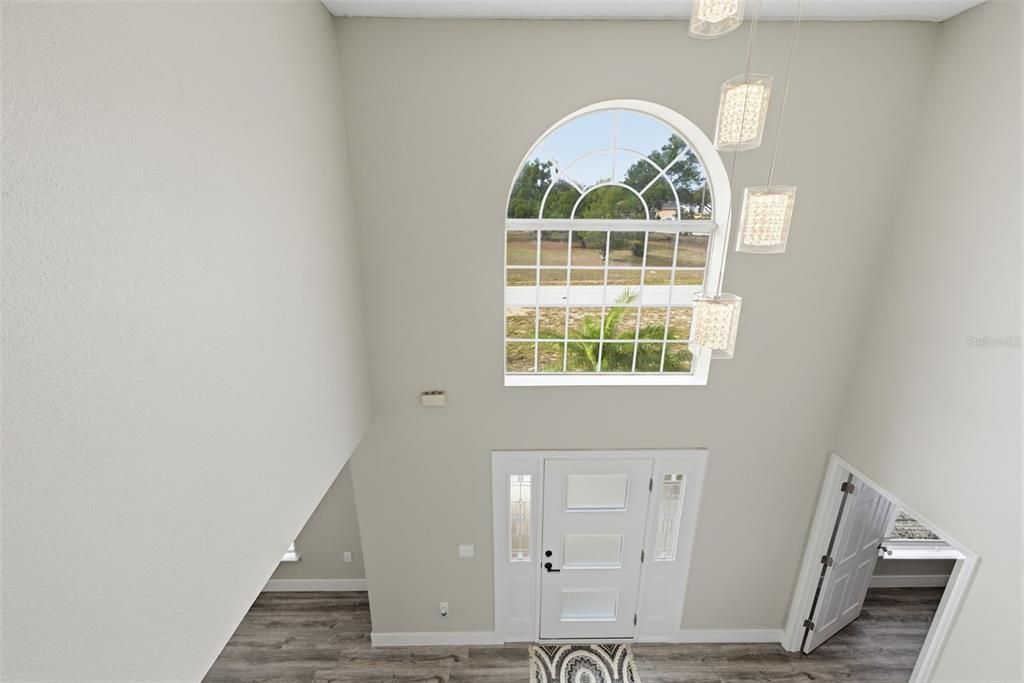 待售: $430,000 (4 贝兹, 2 浴室, 2356 平方英尺)