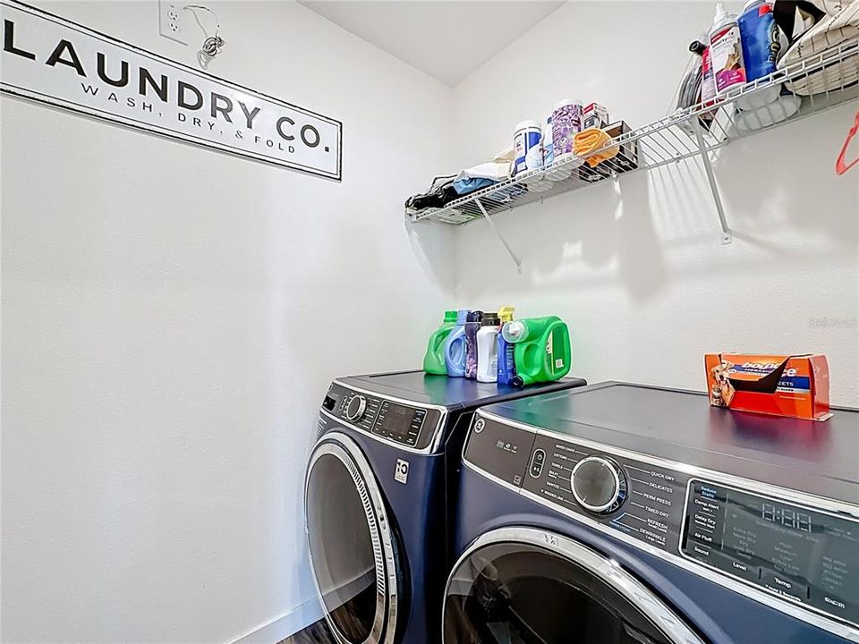 待售: $430,000 (4 贝兹, 2 浴室, 1846 平方英尺)