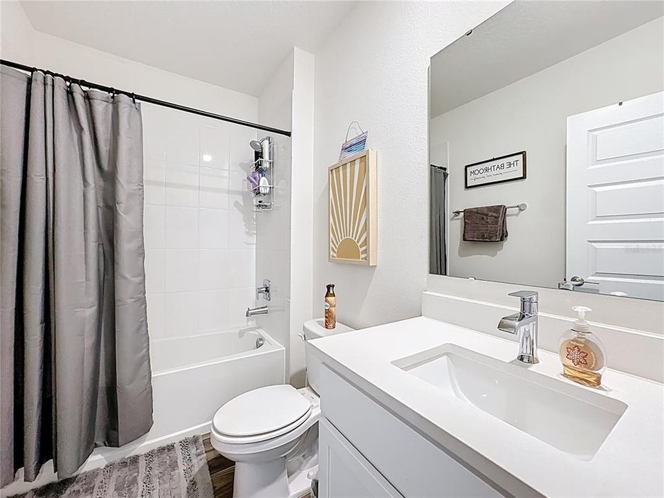 待售: $430,000 (4 贝兹, 2 浴室, 1846 平方英尺)