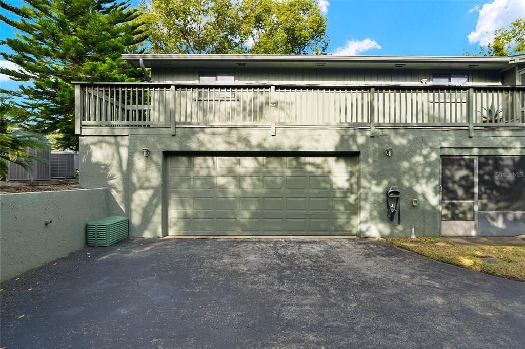 For Sale: $599,000 (6 beds, 3 baths, 3487 Square Feet)