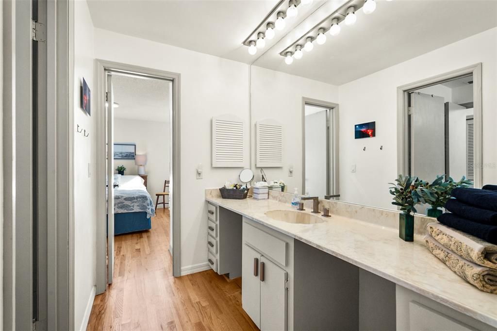 For Sale: $599,000 (6 beds, 3 baths, 3487 Square Feet)