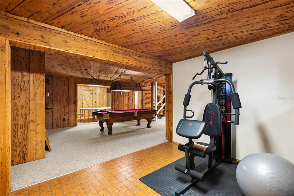 For Sale: $599,000 (6 beds, 3 baths, 3487 Square Feet)