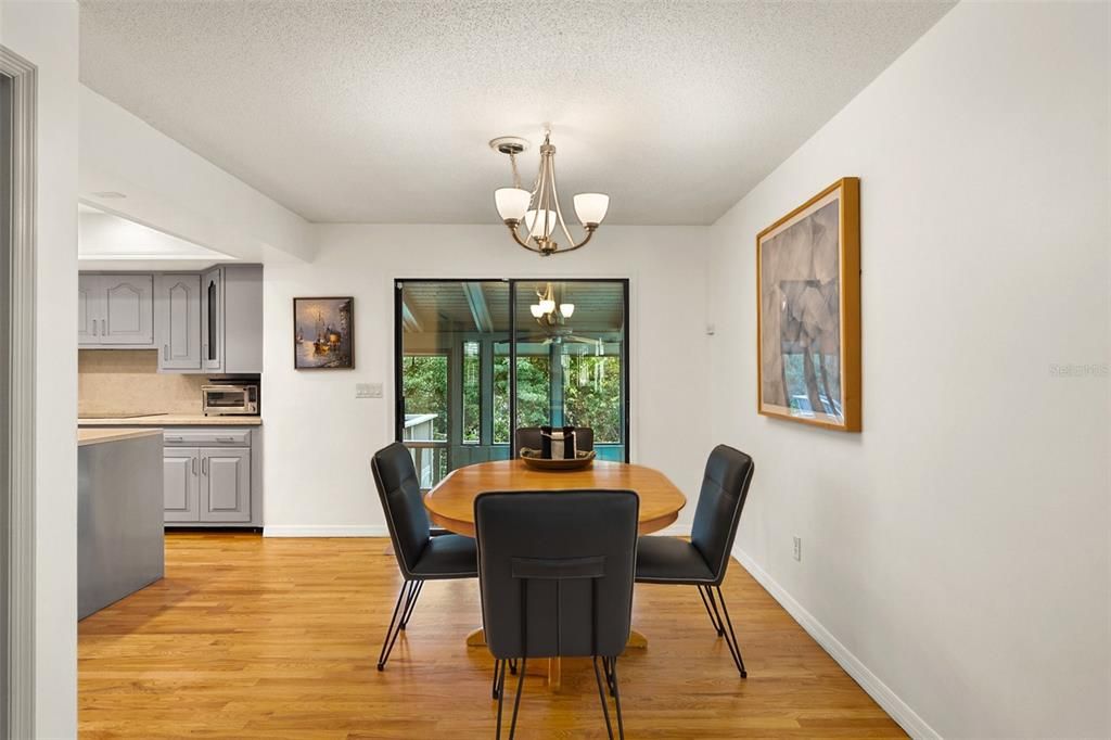 For Sale: $599,000 (6 beds, 3 baths, 3487 Square Feet)