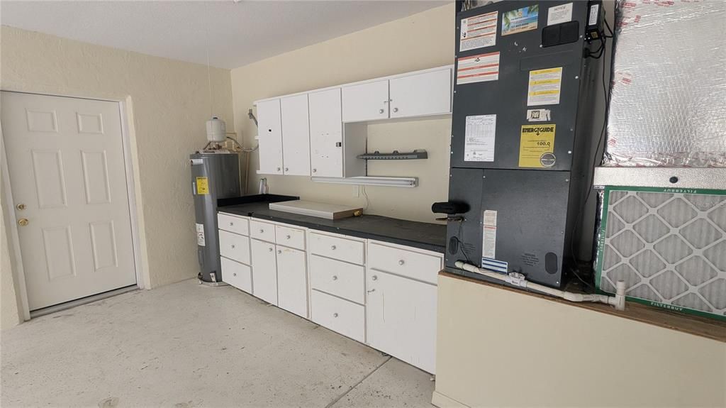 For Sale: $350,000 (3 beds, 2 baths, 1740 Square Feet)