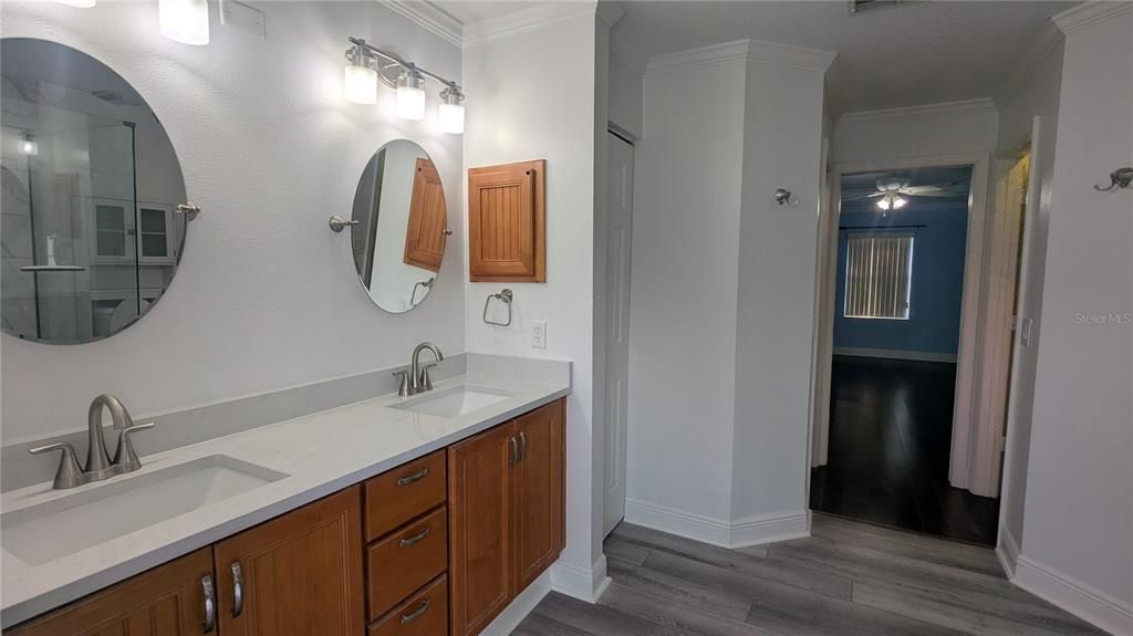 For Sale: $350,000 (3 beds, 2 baths, 1740 Square Feet)