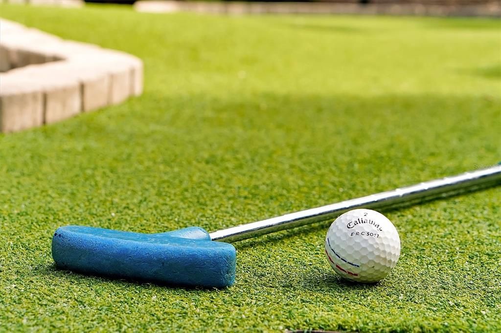 For Rent: $2,900 (5 beds, 4 baths, 2340 Square Feet)