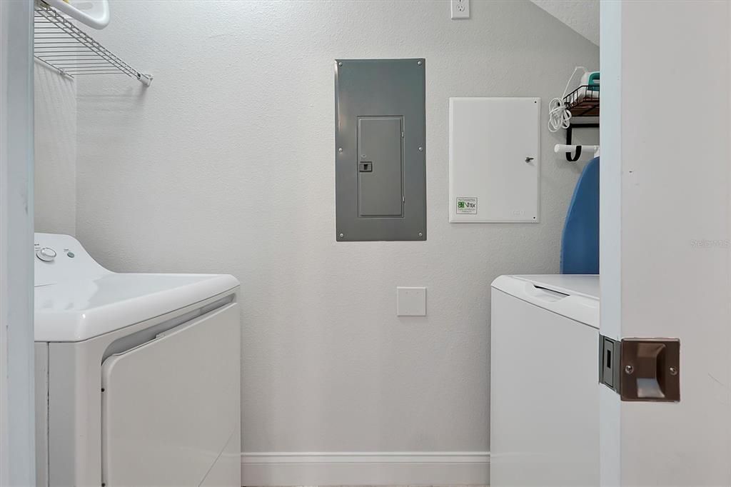 For Rent: $2,900 (5 beds, 4 baths, 2340 Square Feet)