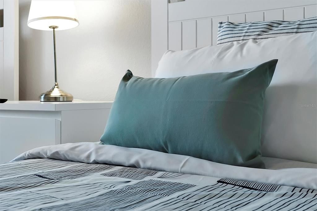 For Rent: $2,900 (5 beds, 4 baths, 2340 Square Feet)