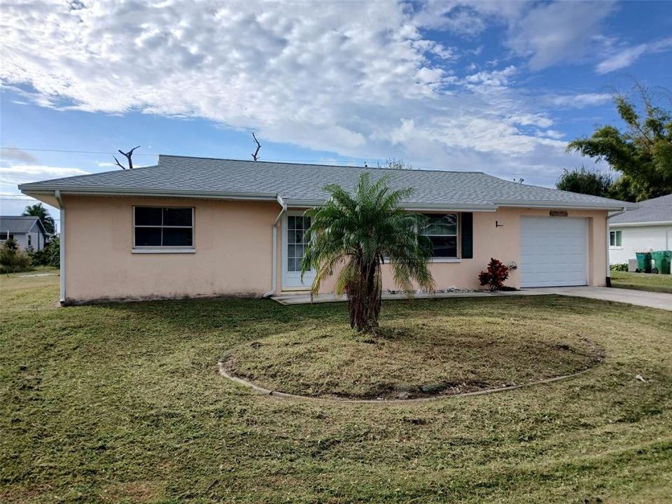 En Venta: $225,000 (2 camas, 1 baños, 864 Pies cuadrados)