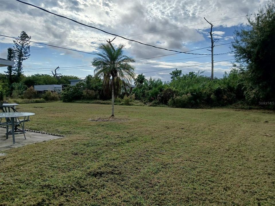 En Venta: $225,000 (2 camas, 1 baños, 864 Pies cuadrados)