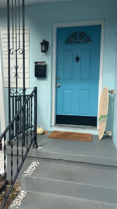 出租: $2,200 (3 贝兹, 1 浴室, 912 平方英尺)