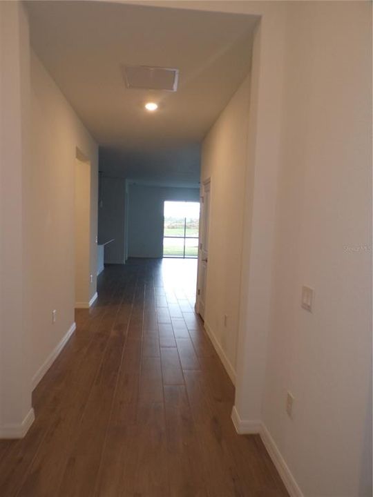 В аренду: $2,300 (4 спален, 3 ванн, 2032 Квадратных фут)