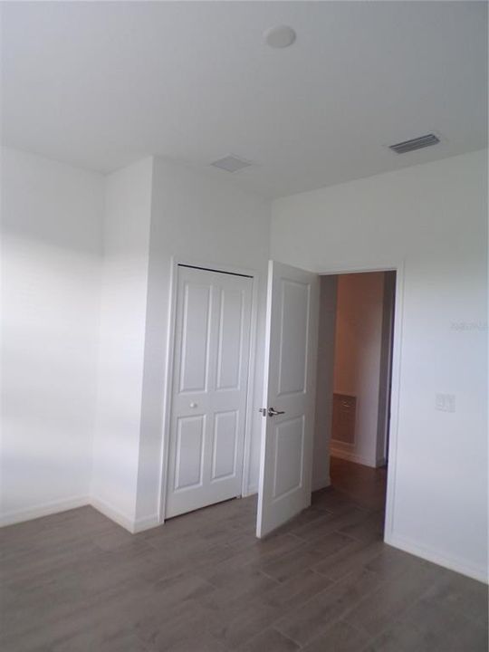 В аренду: $2,300 (4 спален, 3 ванн, 2032 Квадратных фут)