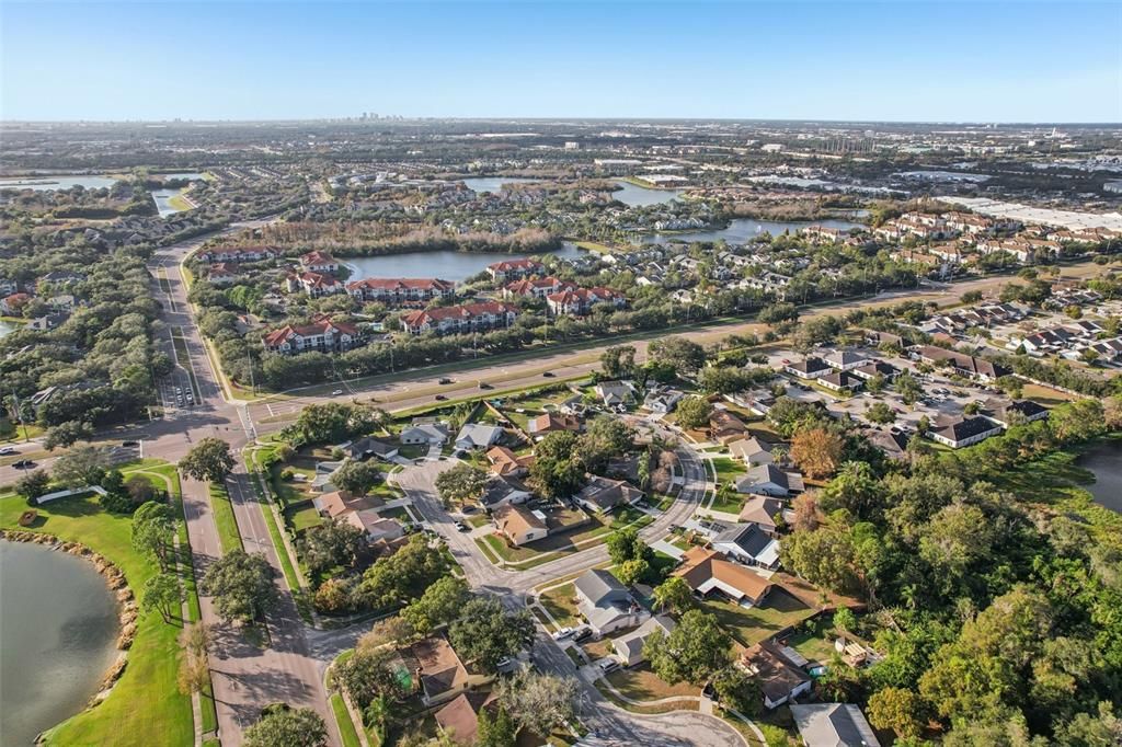 待售: $389,900 (4 贝兹, 2 浴室, 2068 平方英尺)