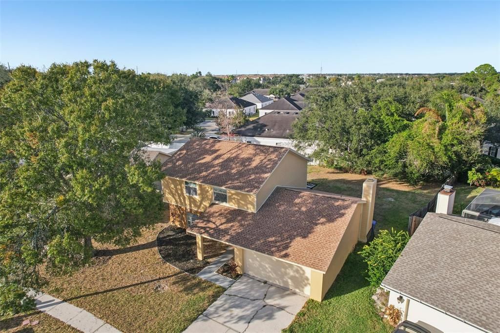 待售: $389,900 (4 贝兹, 2 浴室, 2068 平方英尺)