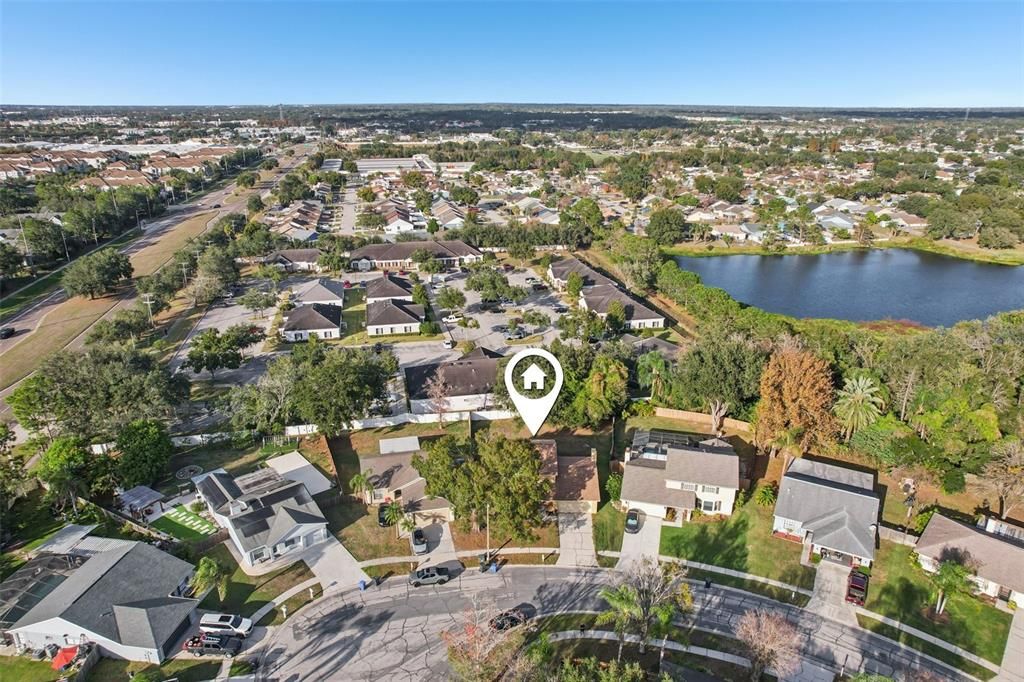 待售: $389,900 (4 贝兹, 2 浴室, 2068 平方英尺)