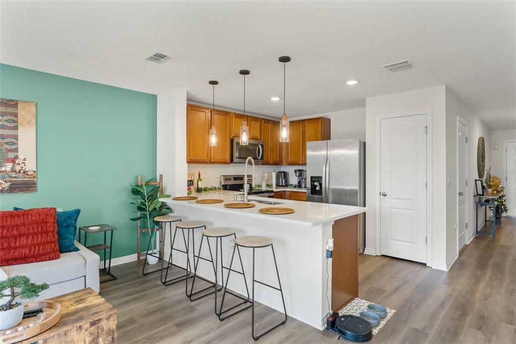 For Sale: $299,900 (3 beds, 2 baths, 1452 Square Feet)