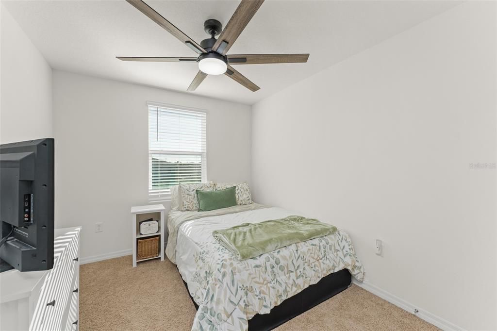 For Sale: $299,900 (3 beds, 2 baths, 1452 Square Feet)