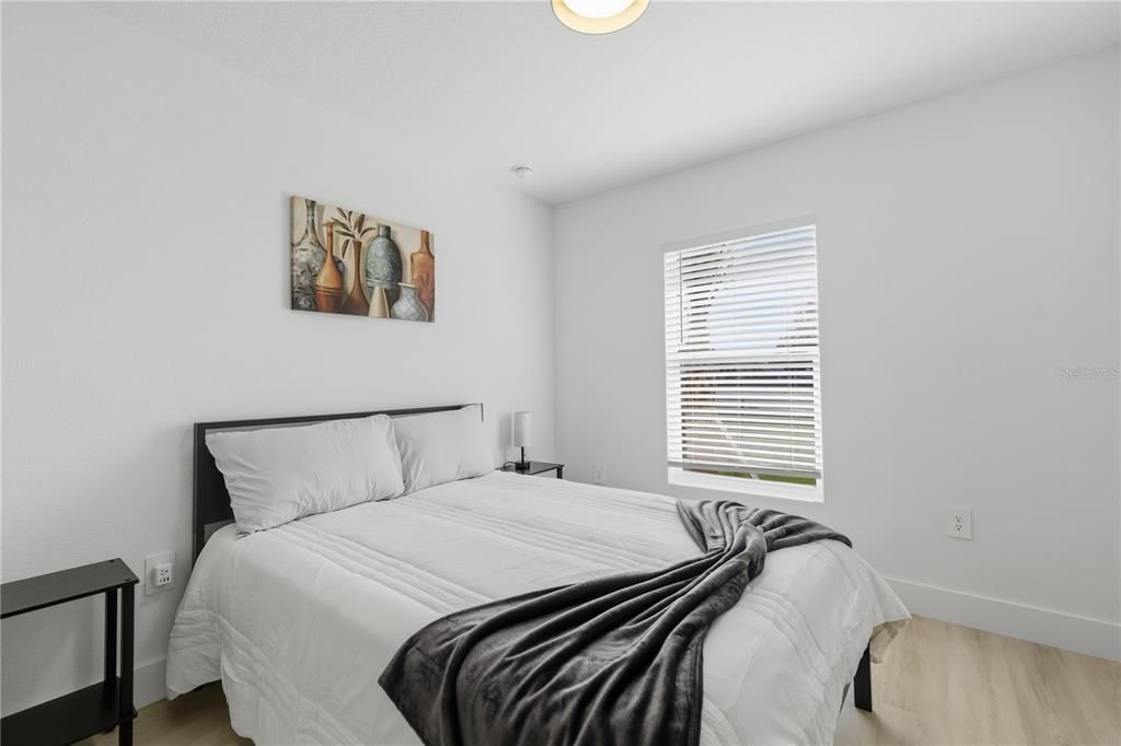 En Venta: $249,900 (3 camas, 2 baños, 1100 Pies cuadrados)