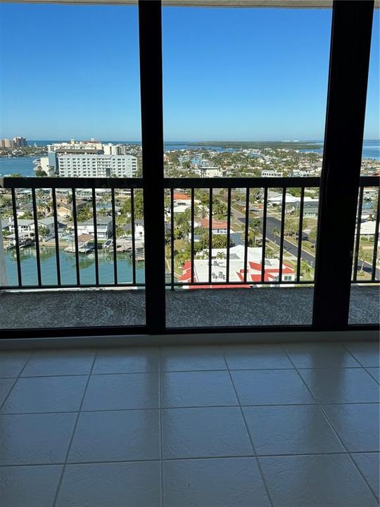 En Renta: $2,995 (2 camas, 2 baños, 1390 Pies cuadrados)