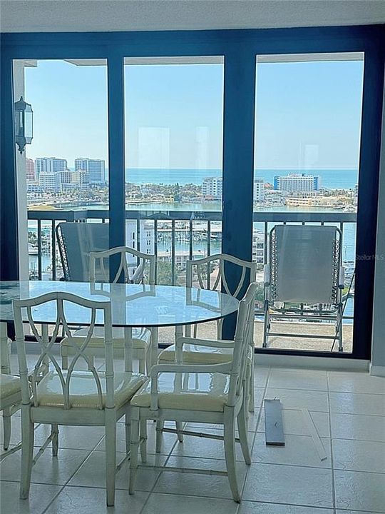 En Renta: $2,995 (2 camas, 2 baños, 1390 Pies cuadrados)