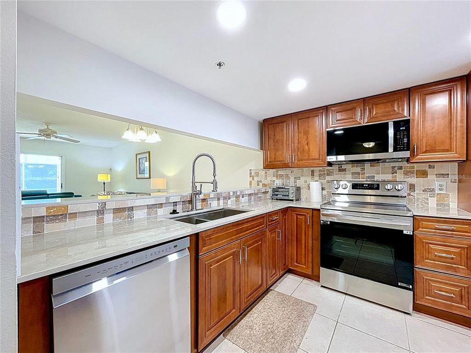 En Venta: $210,000 (2 camas, 2 baños, 1007 Pies cuadrados)