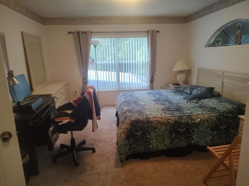 出租: $2,000 (4 贝兹, 3 浴室, 1831 平方英尺)