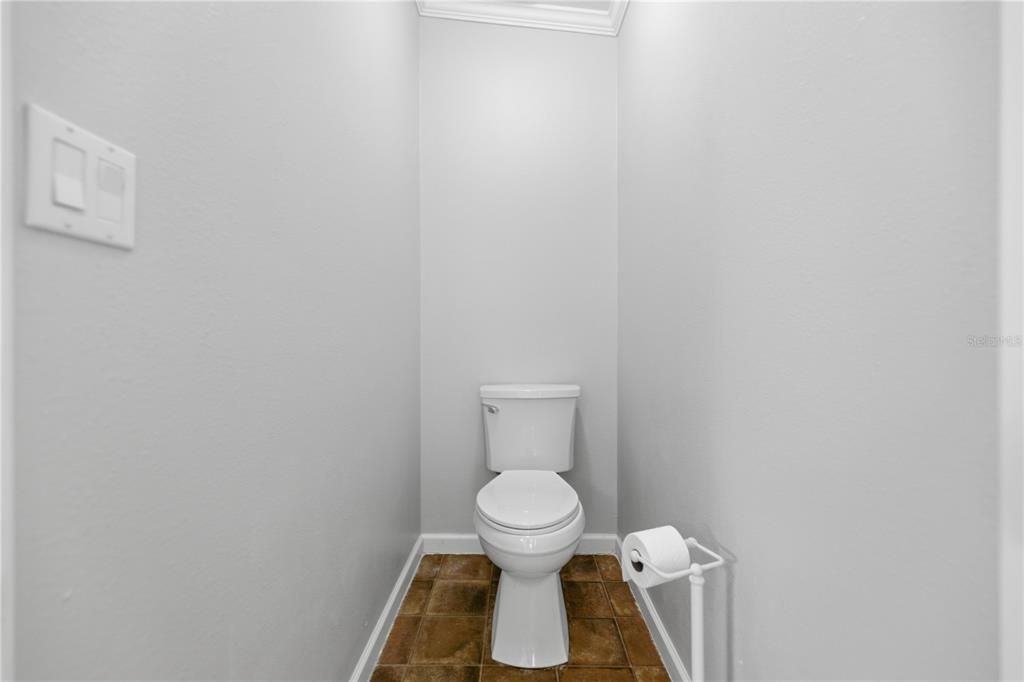 En Venta: $340,000 (4 camas, 3 baños, 2356 Pies cuadrados)