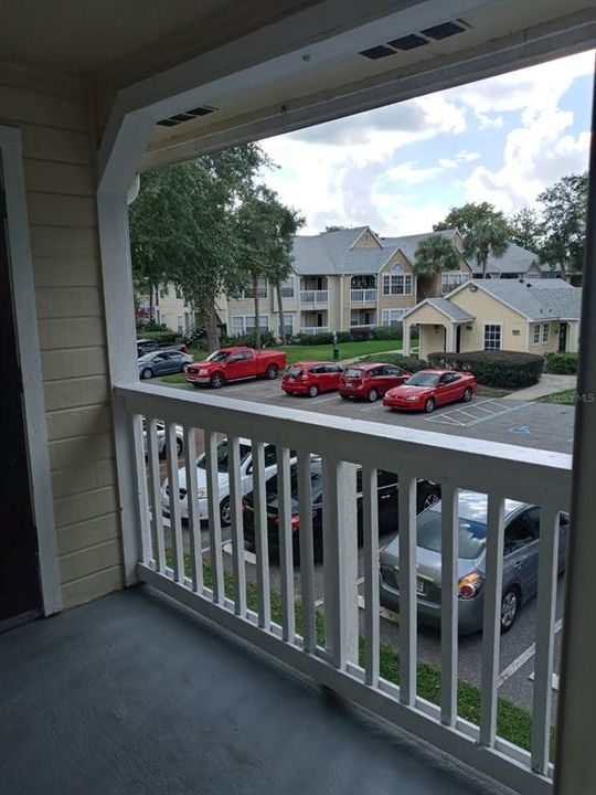 For Sale: $138,000 (2 beds, 2 baths, 934 Square Feet)