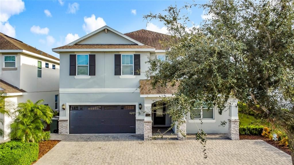 For Rent: $6,500 (8 beds, 6 baths, 3612 Square Feet)