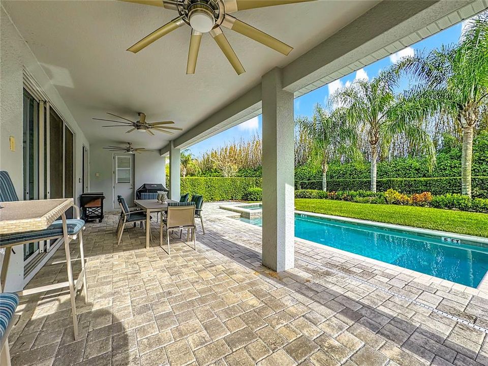 For Rent: $6,500 (8 beds, 6 baths, 3612 Square Feet)