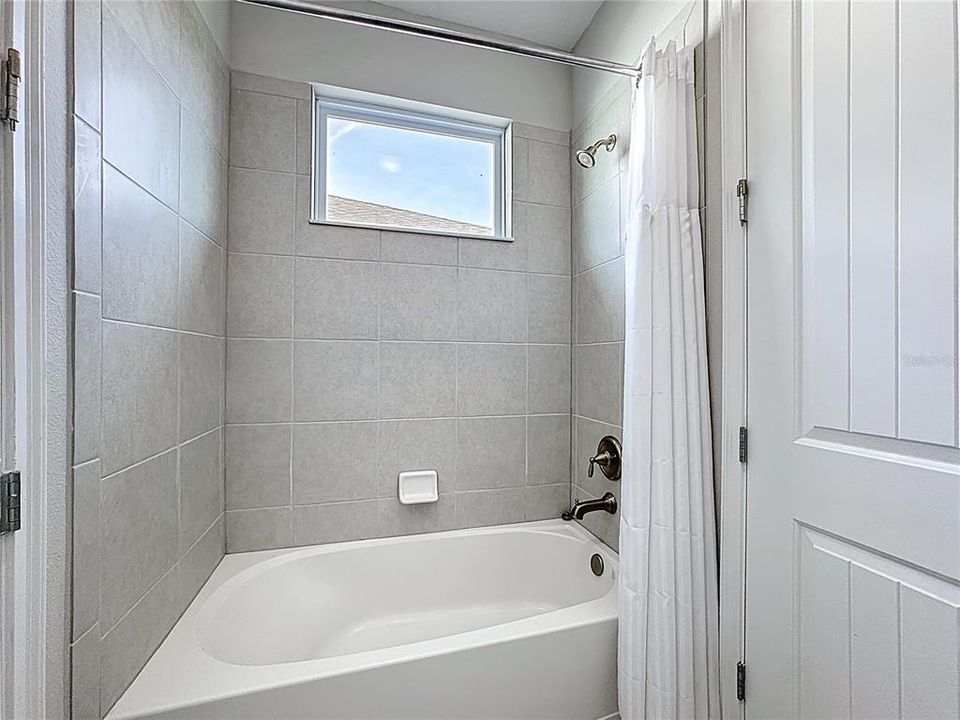 For Rent: $6,500 (8 beds, 6 baths, 3612 Square Feet)